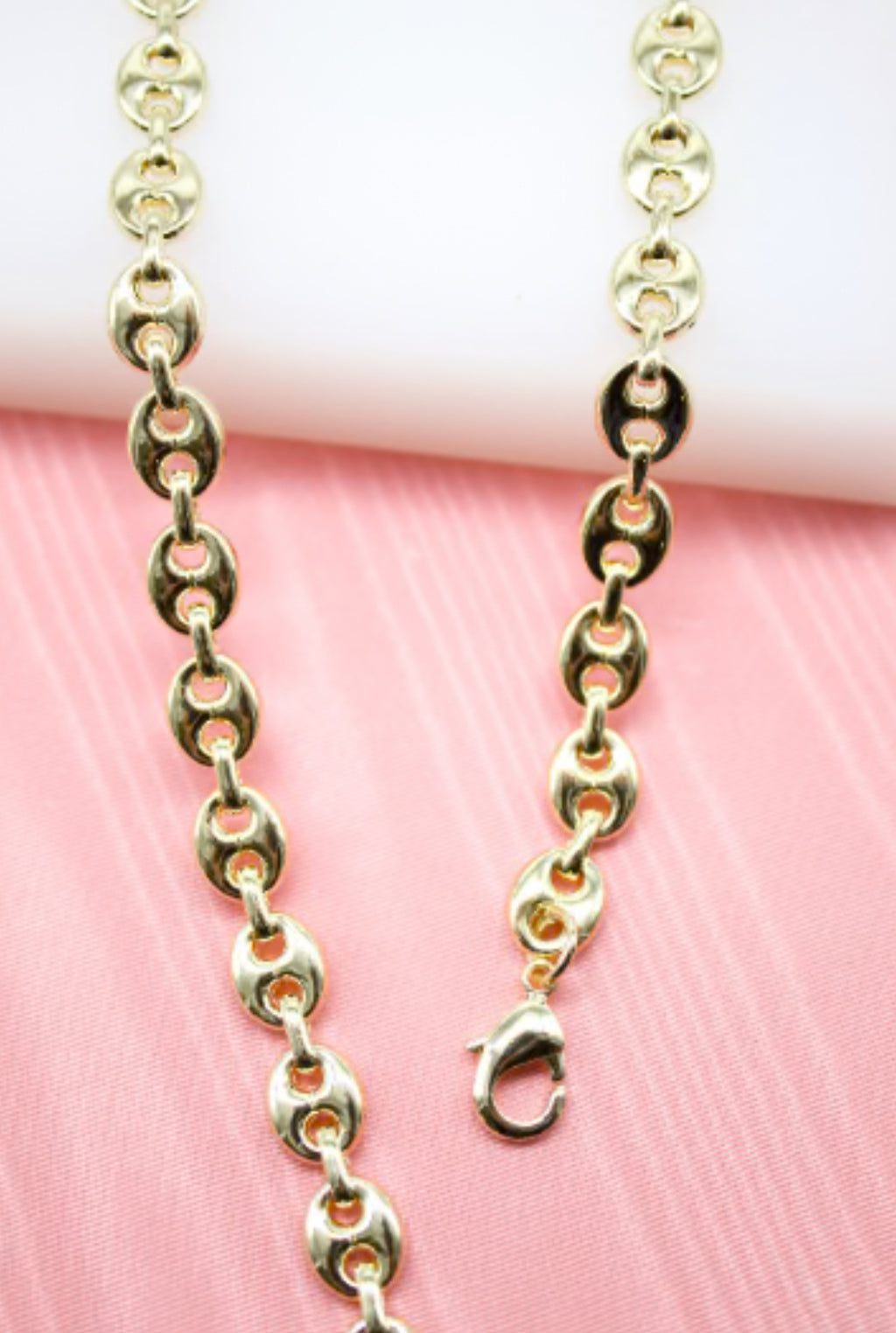 Thick Puffy Mariner Link Chain